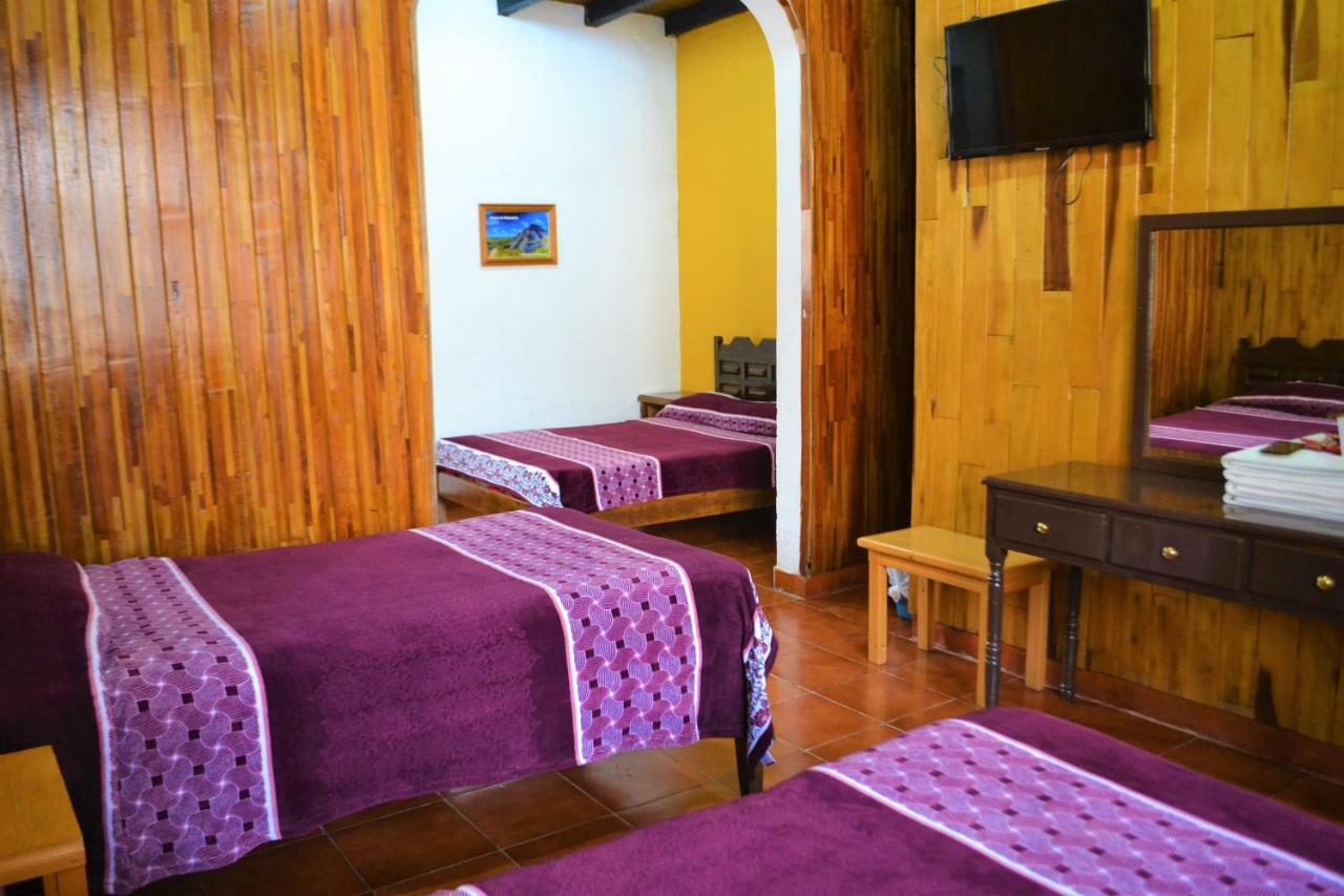 Hotel Delfín Comitán Esterno foto