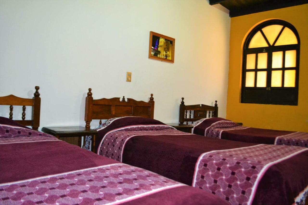 Hotel Delfín Comitán Esterno foto