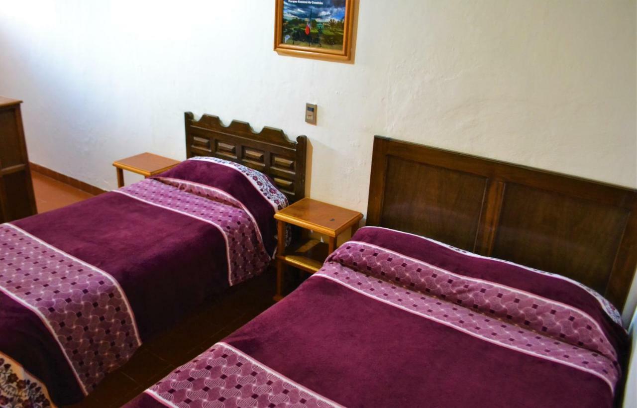 Hotel Delfín Comitán Esterno foto